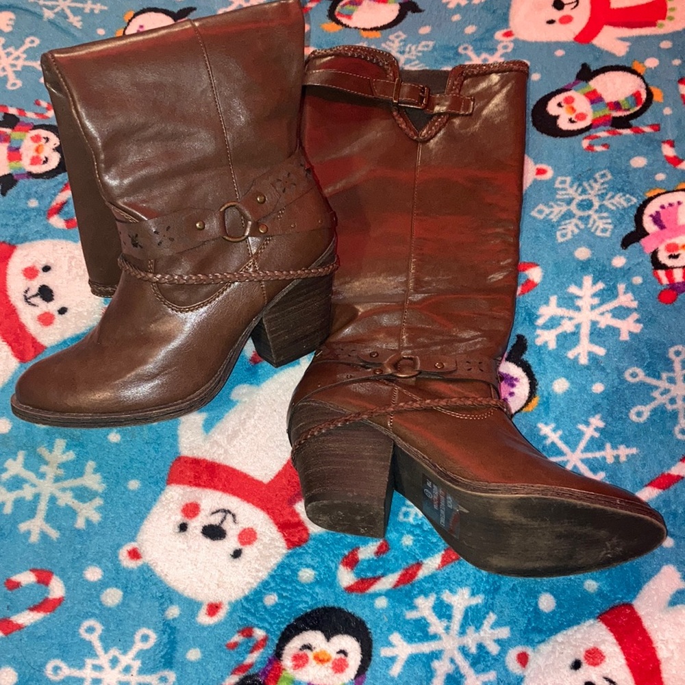 Boots, brand jellypop, size 7 women’s